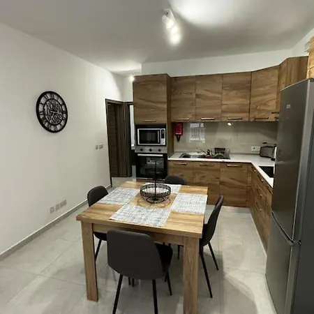 Antares 2 Bedroom In *