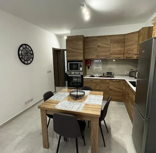 Antares 2 Bedroom In *